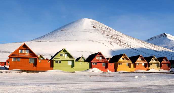 longyearbyen-norway.jpg